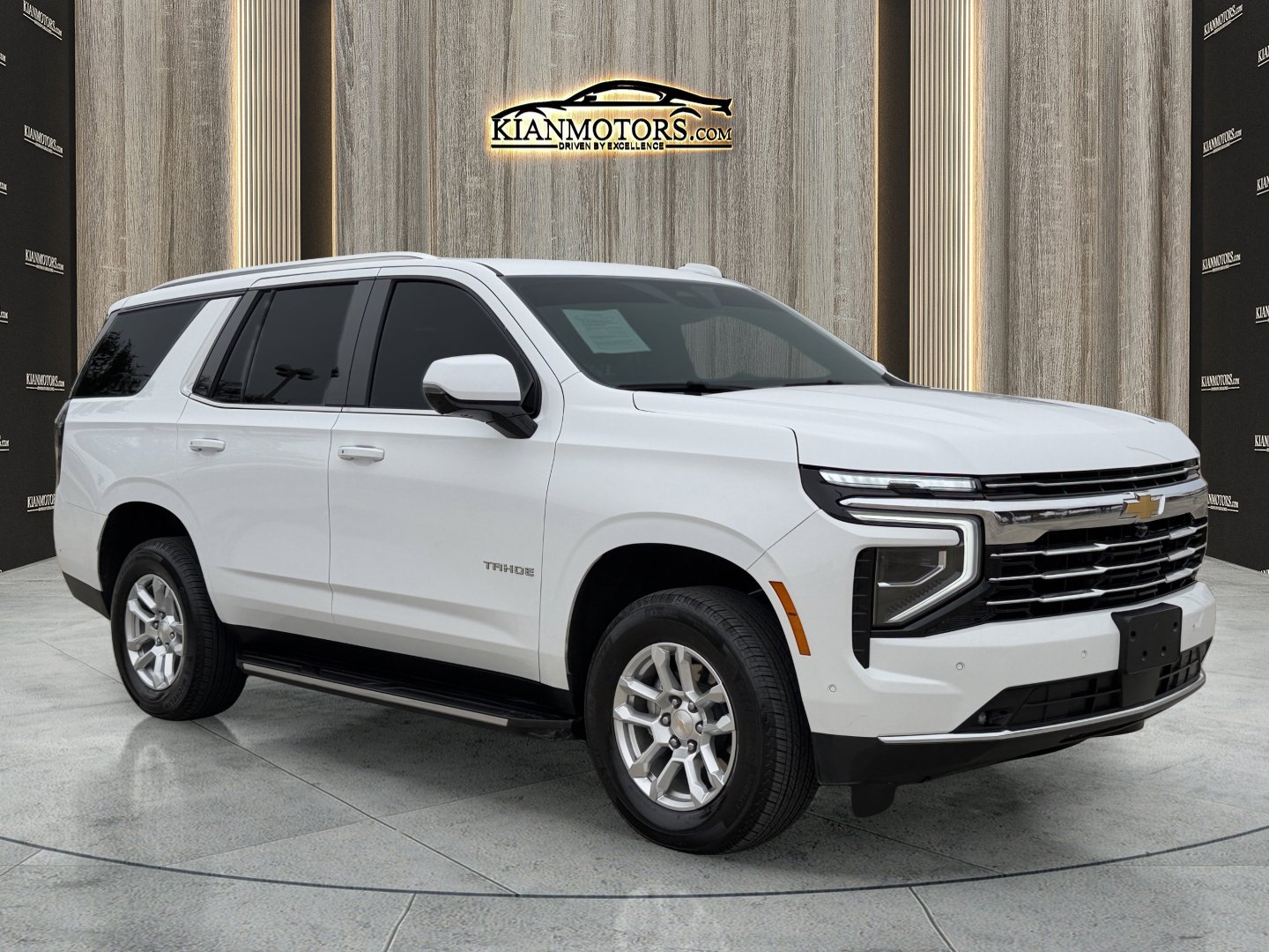 2025 Chevrolet Tahoe LT's photo