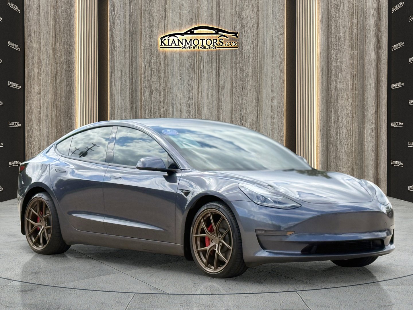 2022 Tesla Model 3 Performance Dual Motor All-Wheel Drive's photo