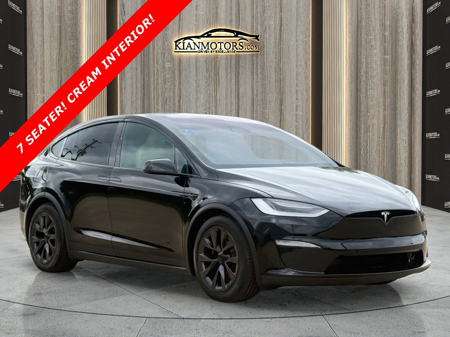 2022 Tesla Model X Long Range's photo