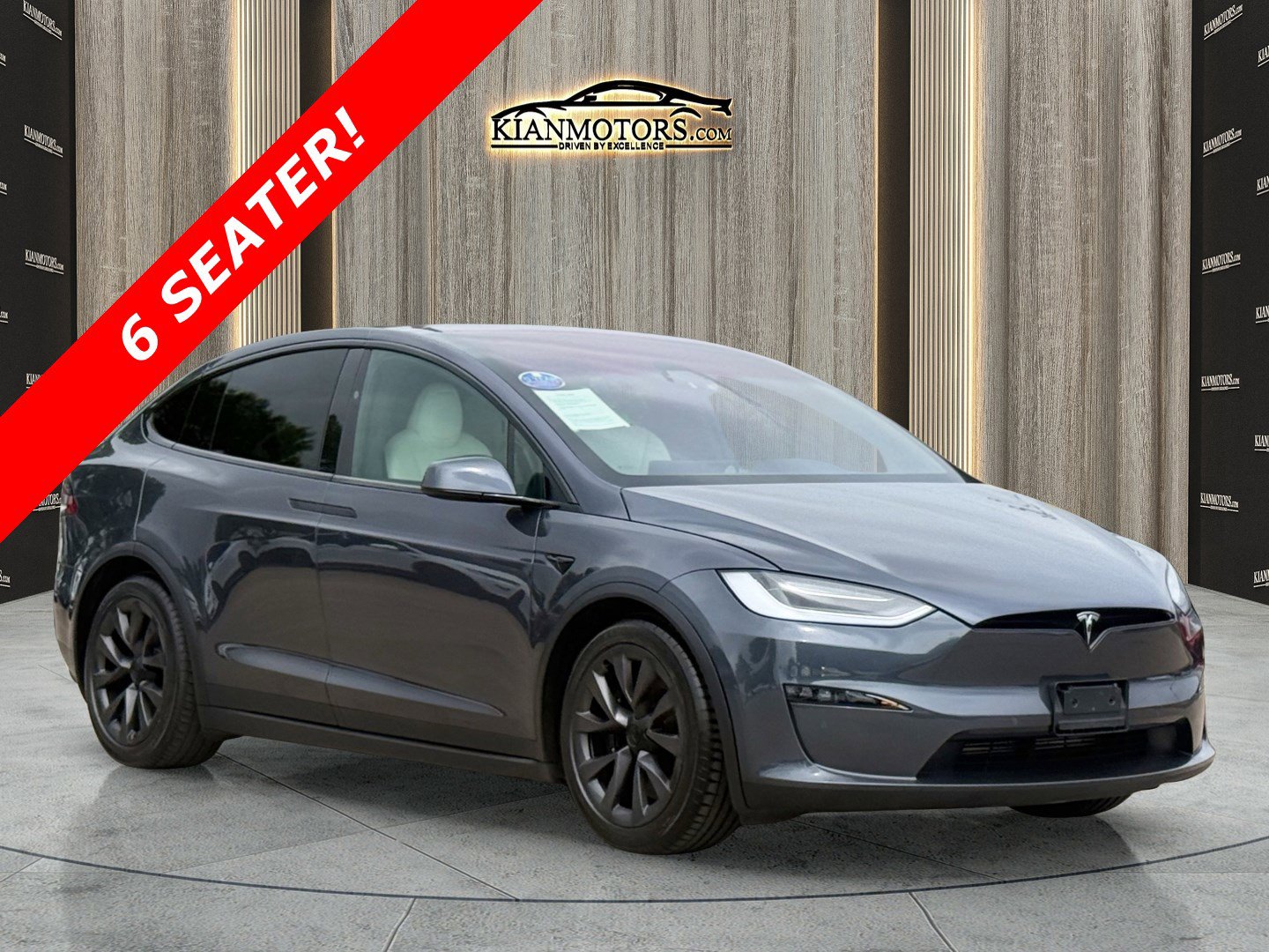 2022 Tesla Model X Plaid's photo