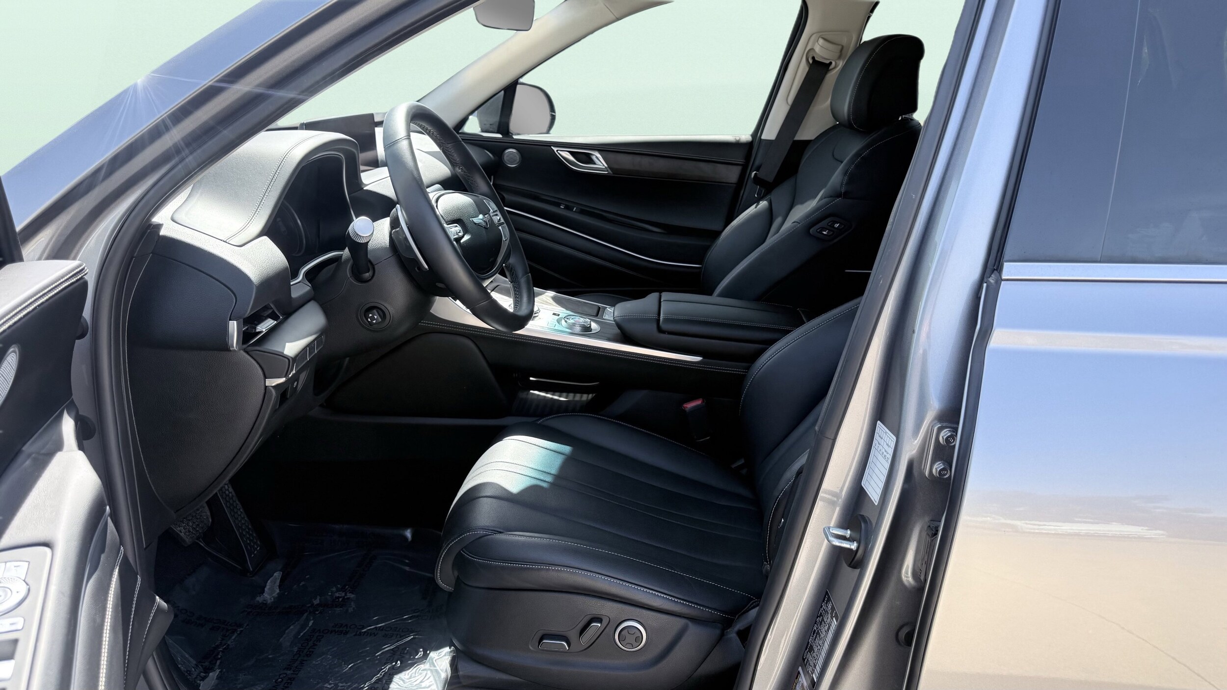 2024 GENESIS GV80 Standard - Photo 23