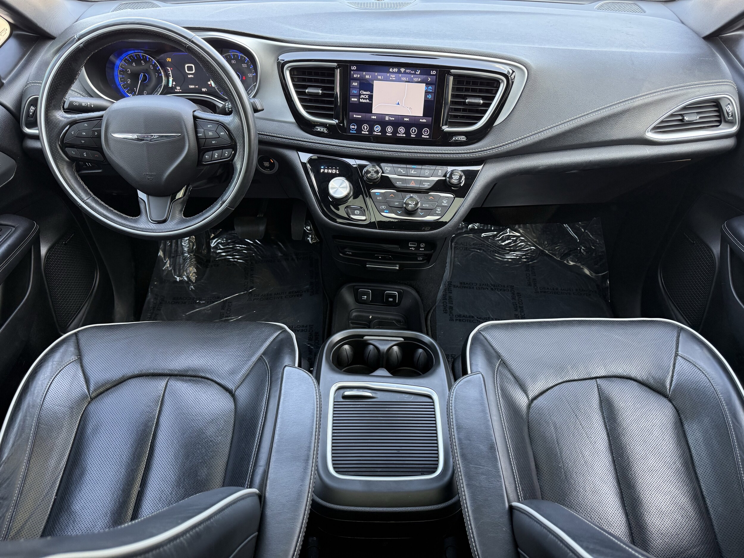 2018 Chrysler Pacifica Limited photo 3
