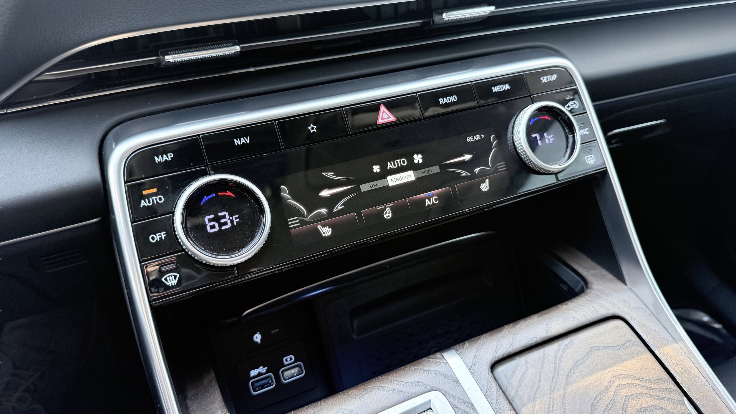 2024 GENESIS GV80 Standard - Photo 61