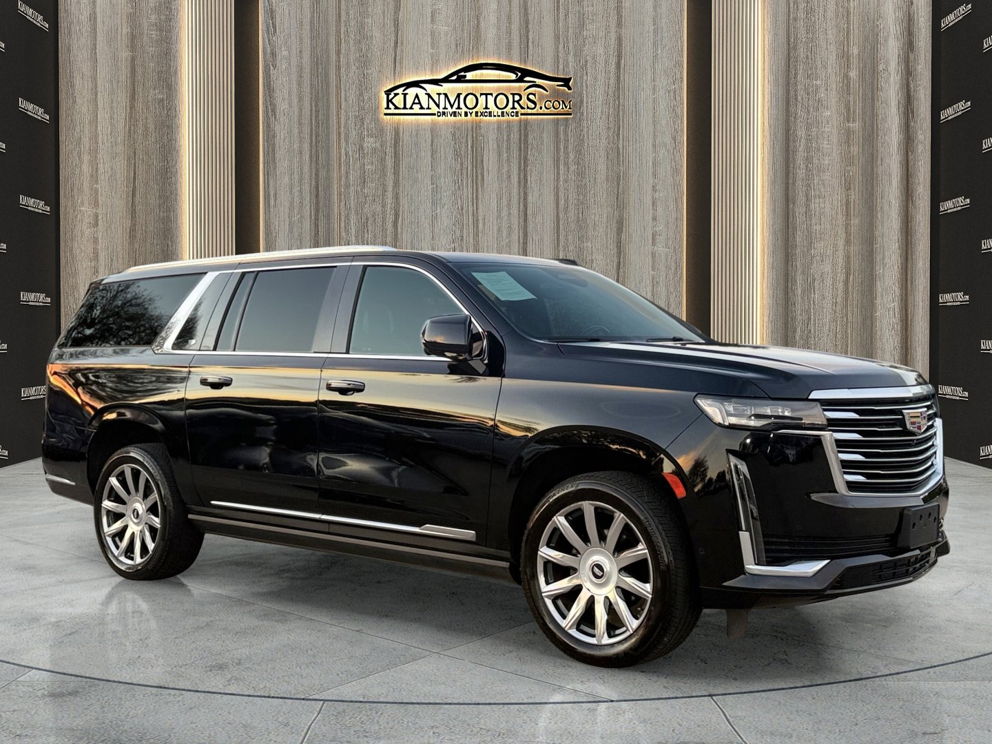 2022 Cadillac Escalade ESV Premium Luxury Platinum's photo