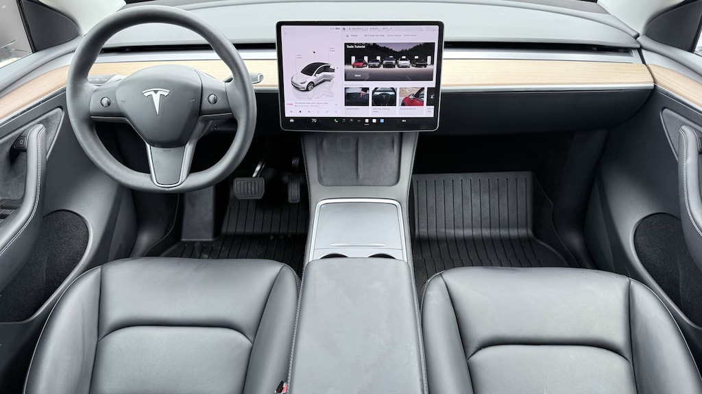 Used 2024 Tesla Model Y Long Range SUV