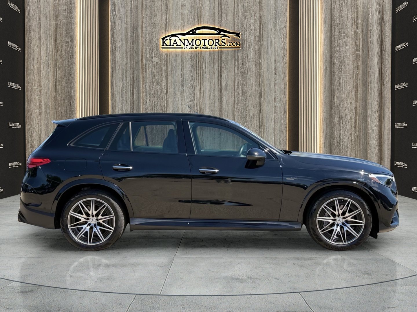 2024 Mercedes-Benz GLC AMG GLC43 - Photo 6