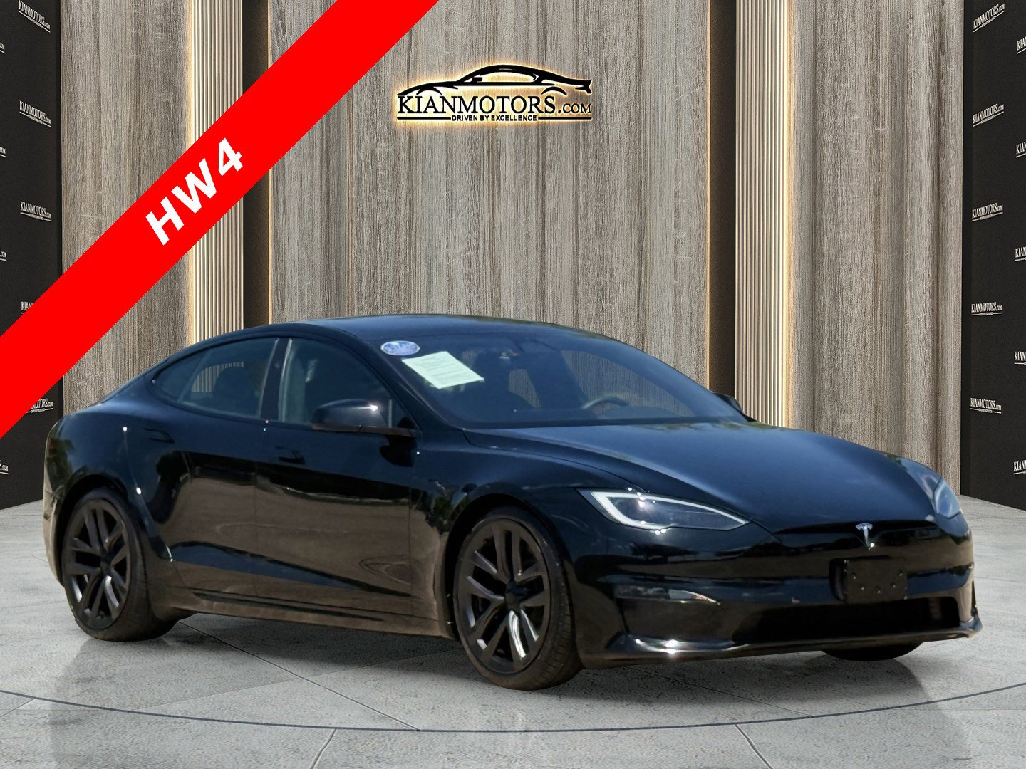 2023 Tesla Model S Standard Range's photo