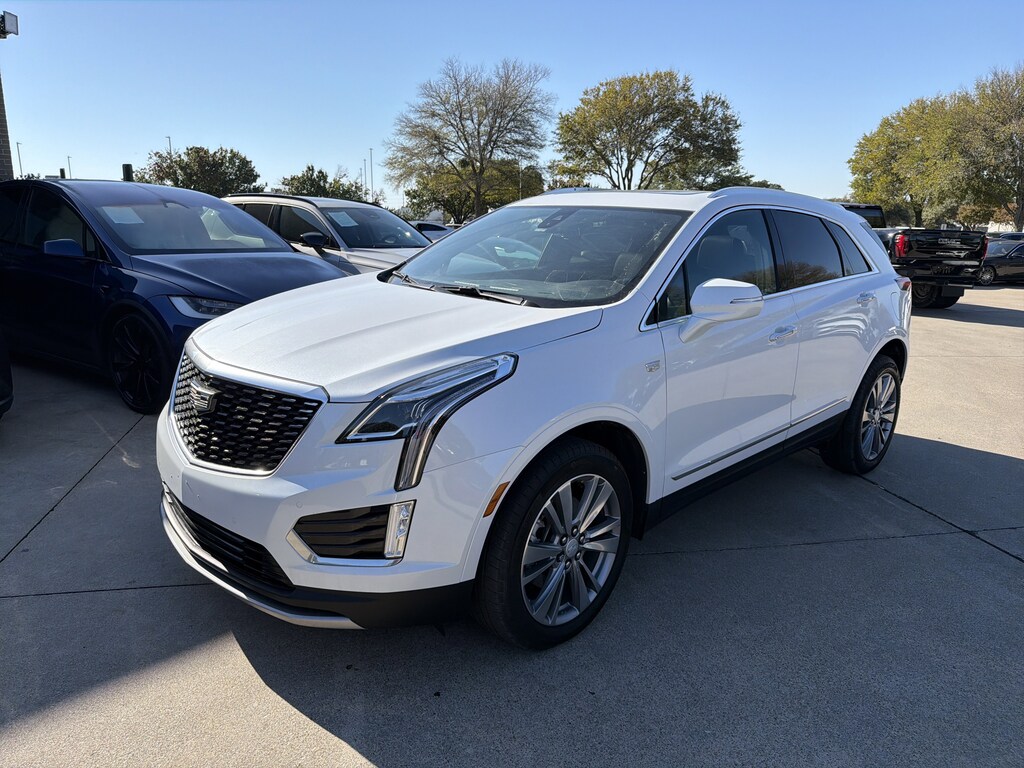 Used 2024 CADILLAC XT5 FWD Premium Luxury SUV