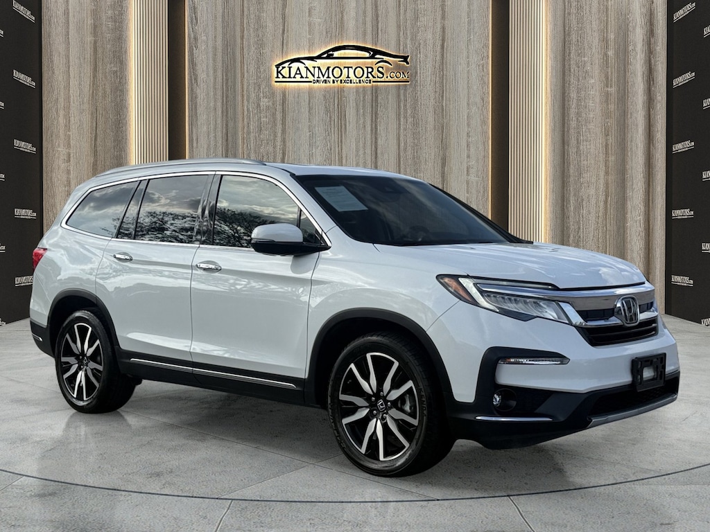 Used 2022 Honda Pilot Touring 8-Passenger SUV