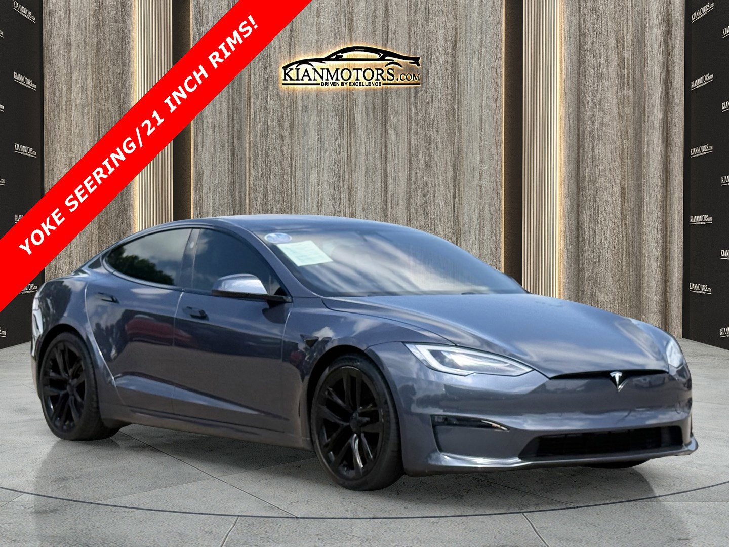 2022 Tesla Model S's photo