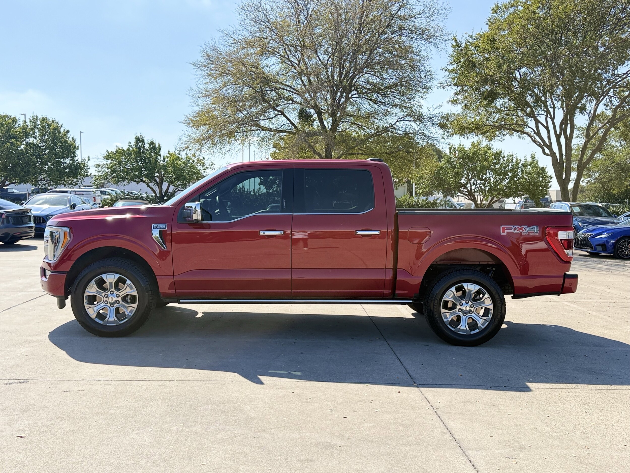 2022 Ford F-150 Platinum photo 4