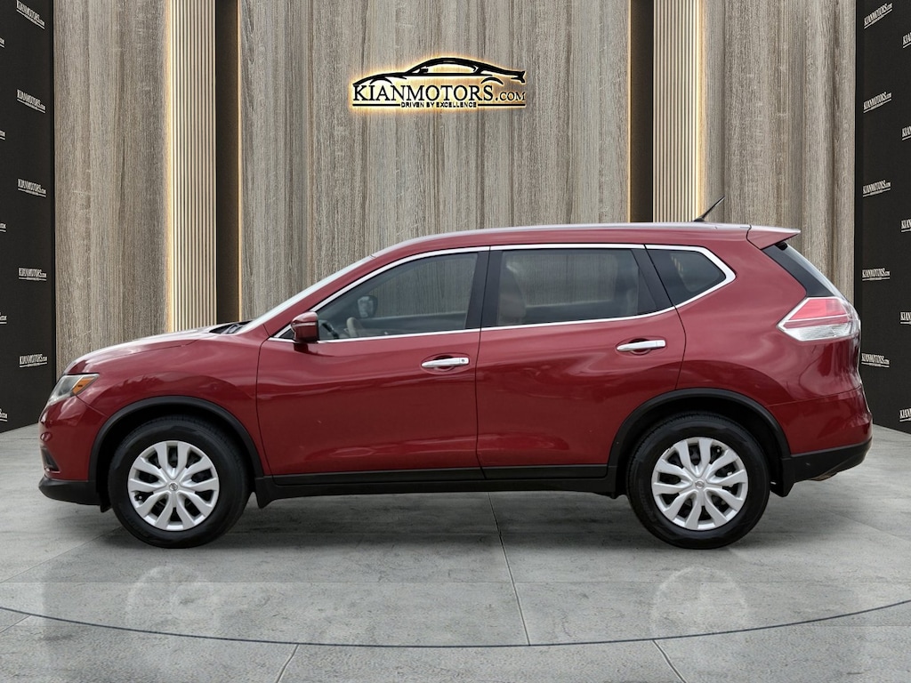 Used 2015 Nissan Rogue S SUV