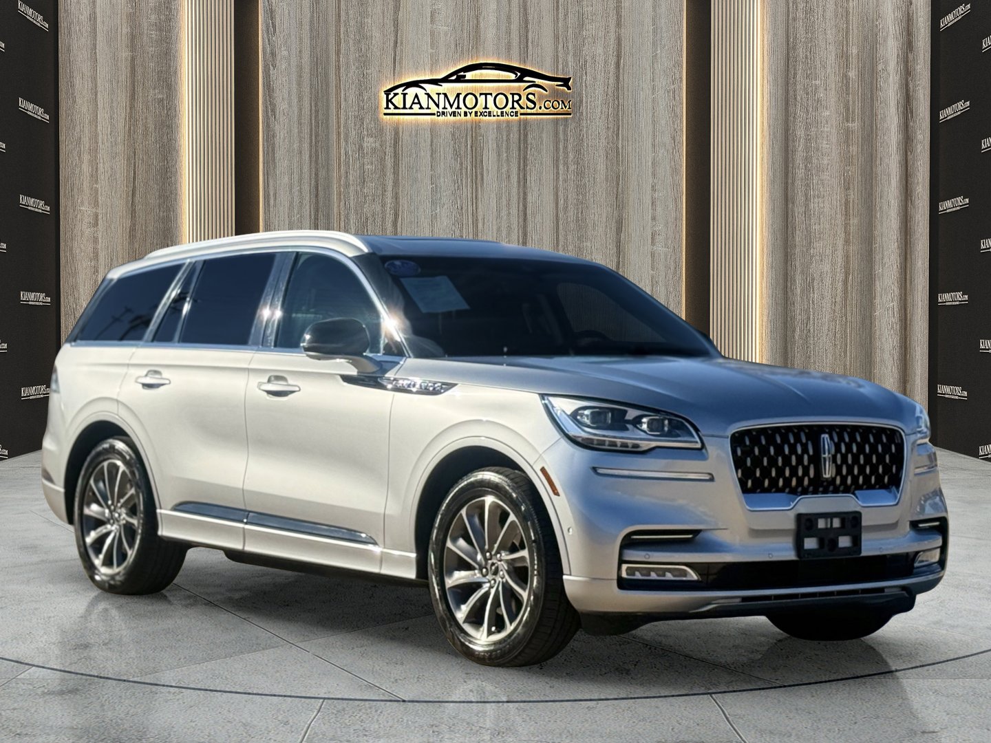 2020 Lincoln Aviator Grand Touring AWD's photo