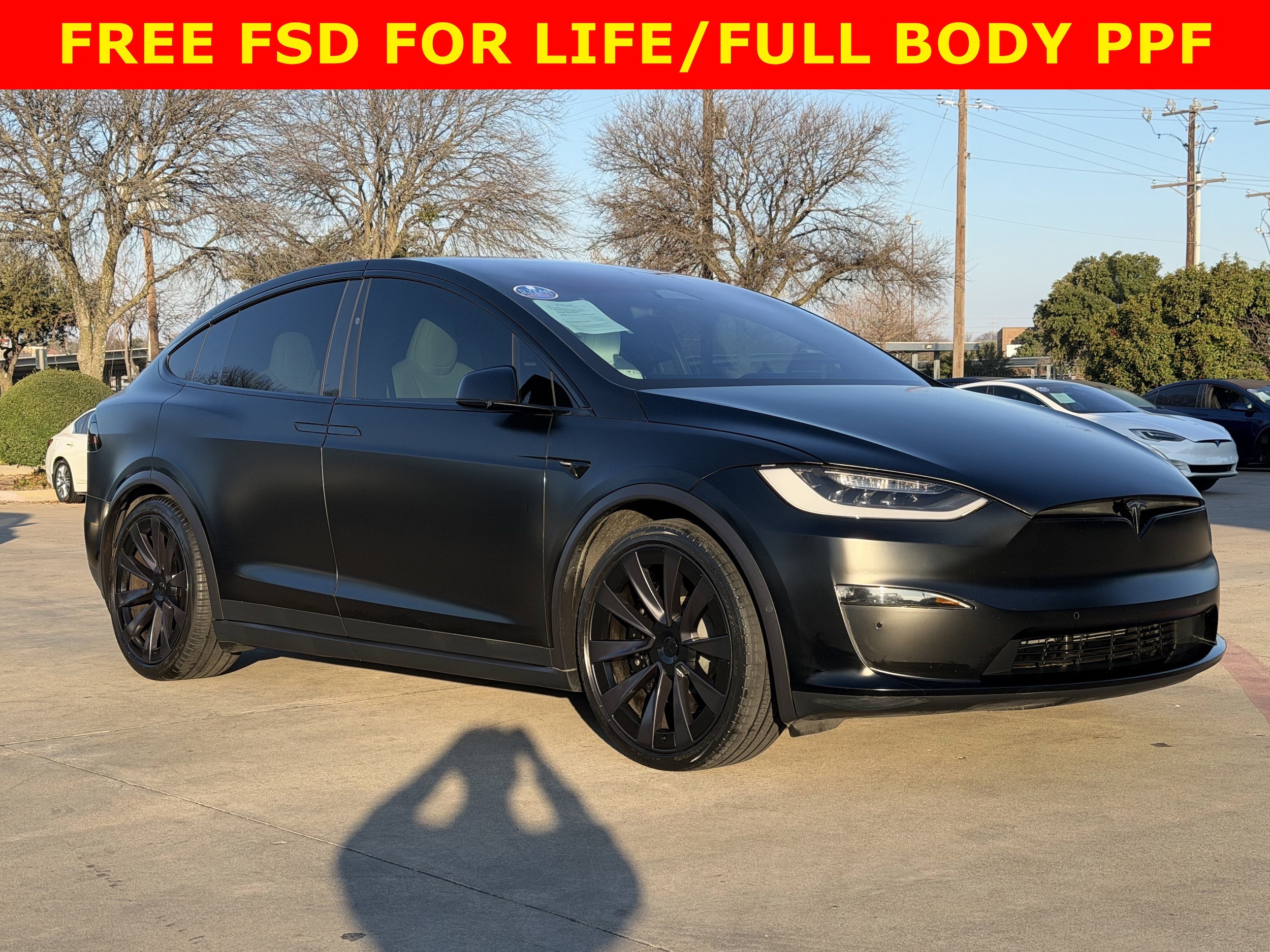 2022 Tesla Model X Long Range's photo