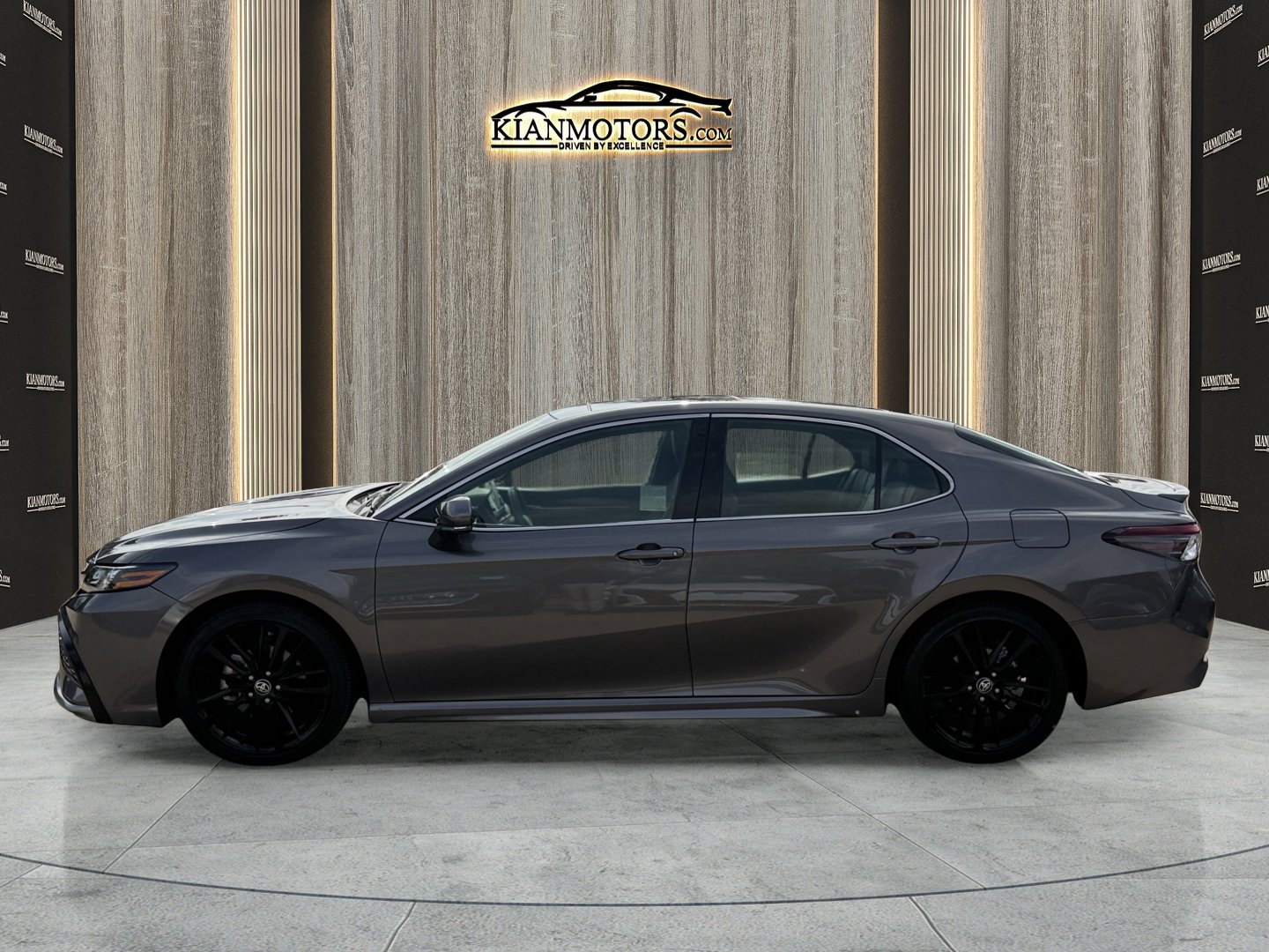 2024 Toyota Camry XSE photo 4