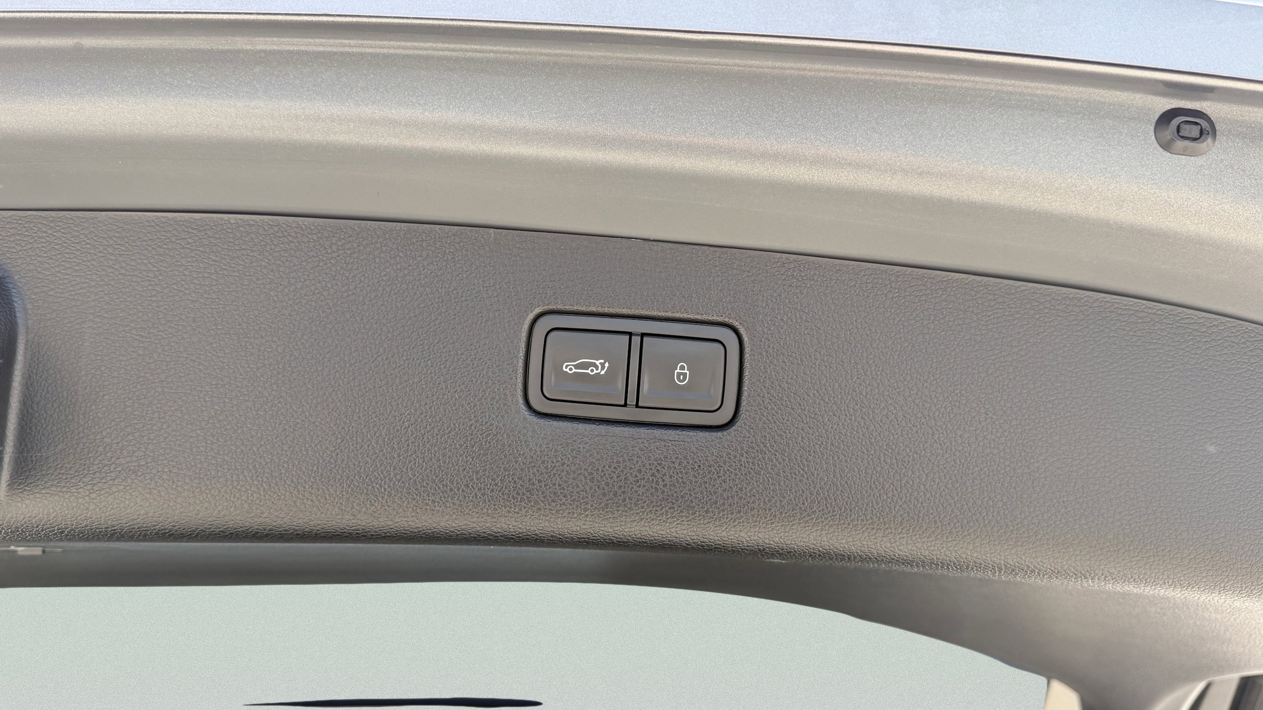 2024 GENESIS GV80 Standard - Photo 12
