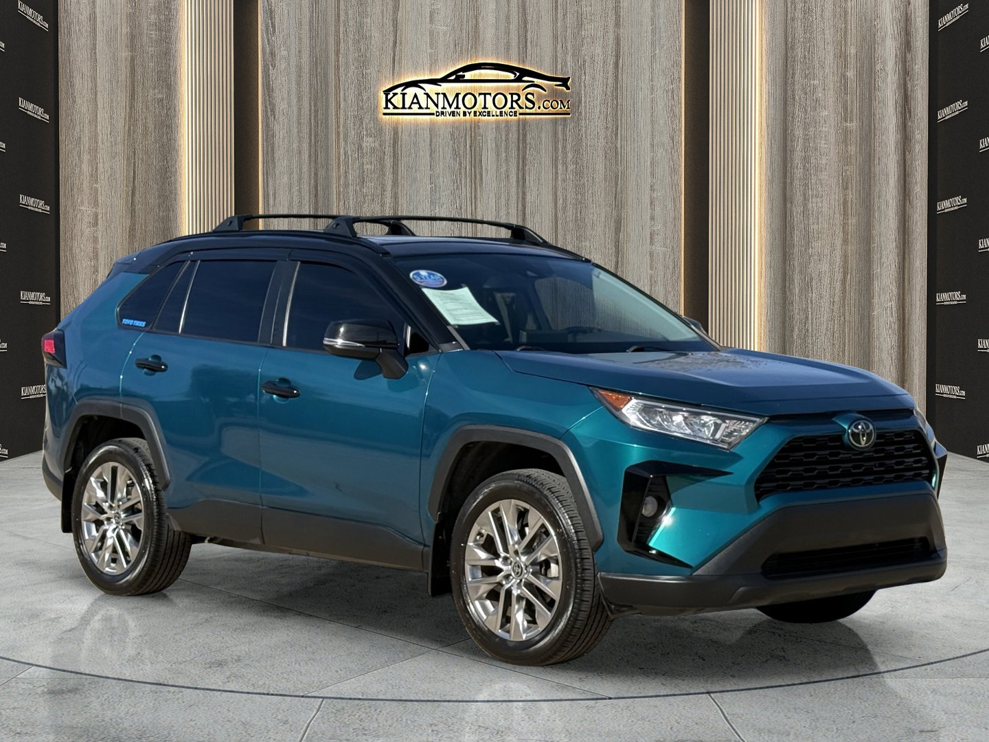 2021 Toyota RAV4 XLE Premium