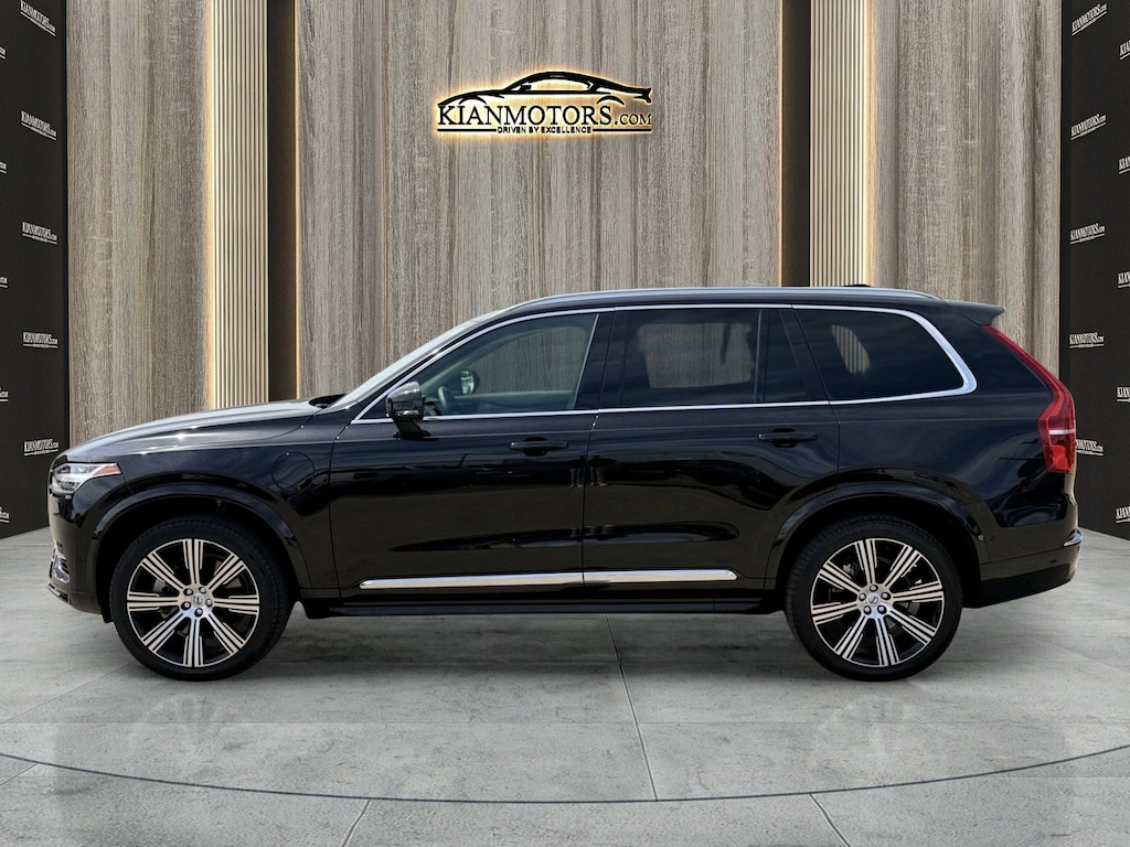 Used 2025 Volvo XC90 plug-in hybrid Ultra SUV