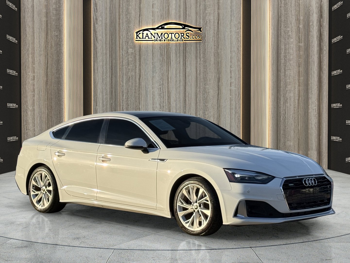 2022 Audi A5 Sportback Premium's photo
