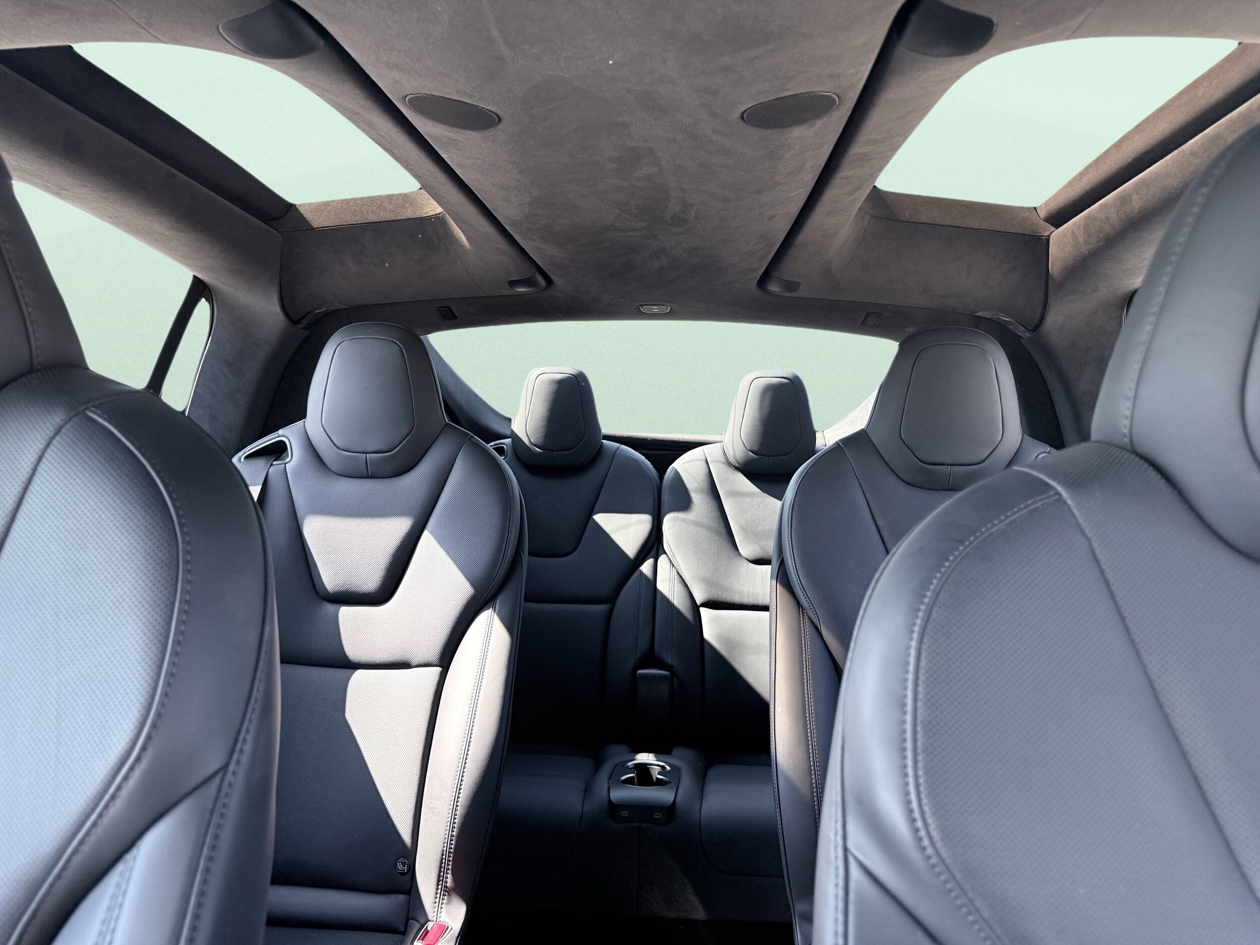 2022 Tesla Model X photo 3