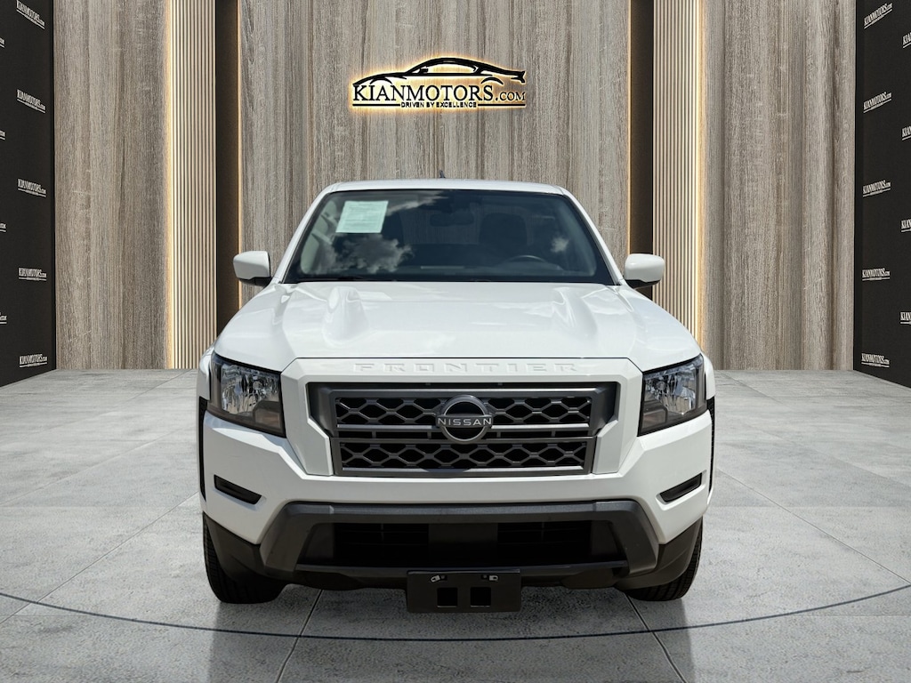 Used 2023 Nissan Frontier SV Truck Crew Cab
