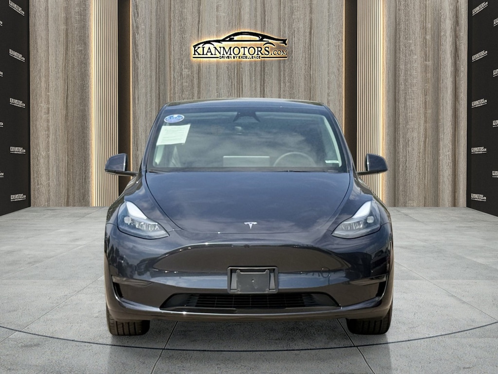 Used 2024 Tesla Model Y Long Range SUV