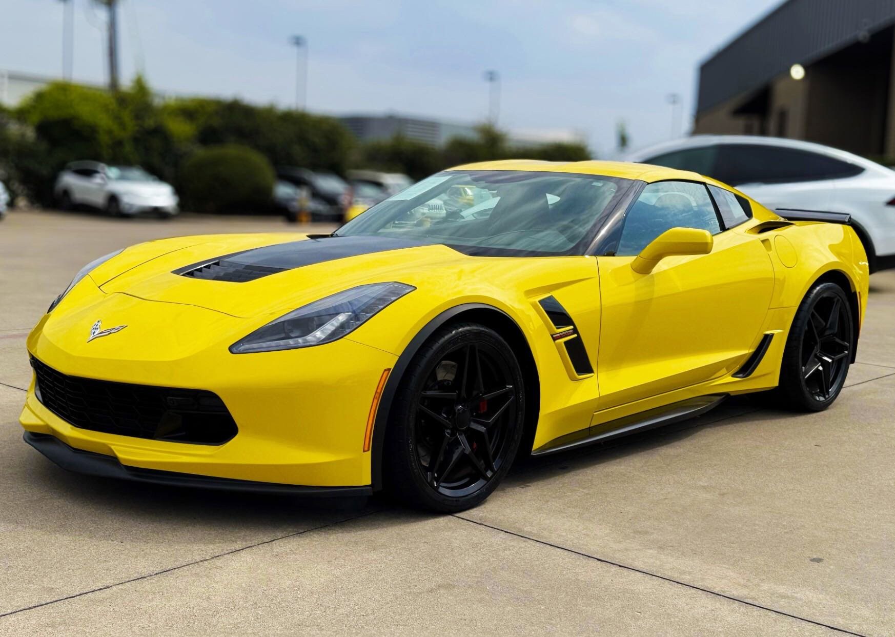 2019 Chevrolet Corvette Grand Sport 2LT photo 3