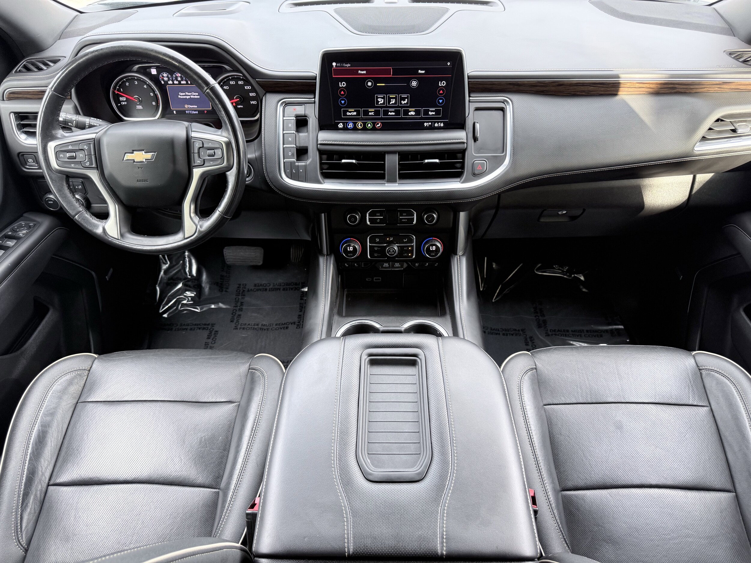 2021 Chevrolet Tahoe Premier photo 2