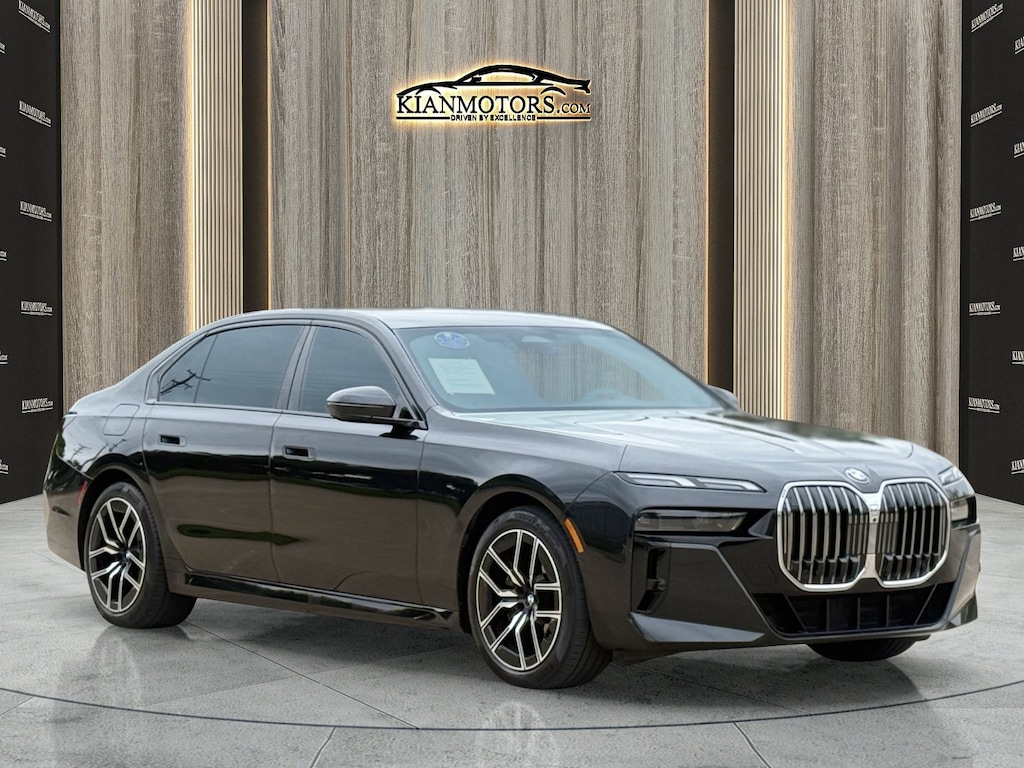 Used 2025 BMW 740i 740i xDrive Sedan