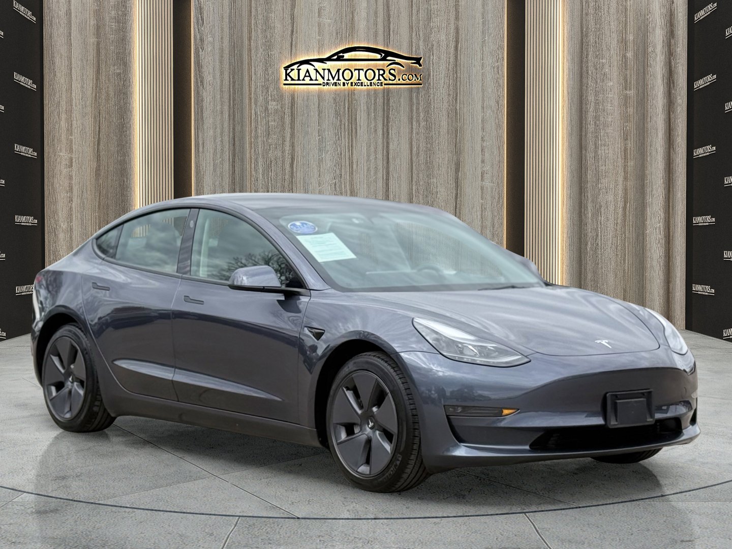 2023 Tesla Model 3 Base