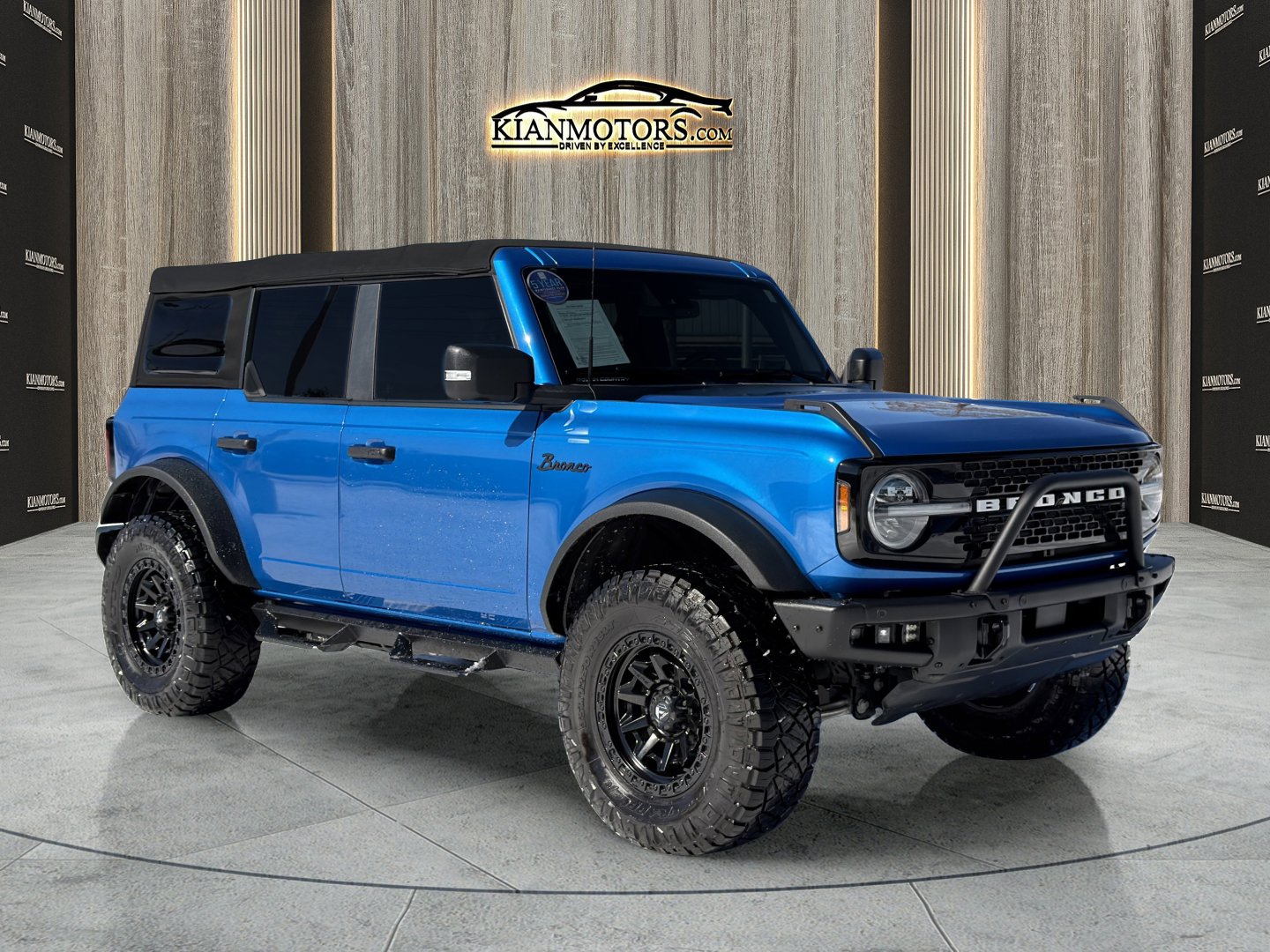 2022 Ford Bronco Wildtrak 4x4's photo