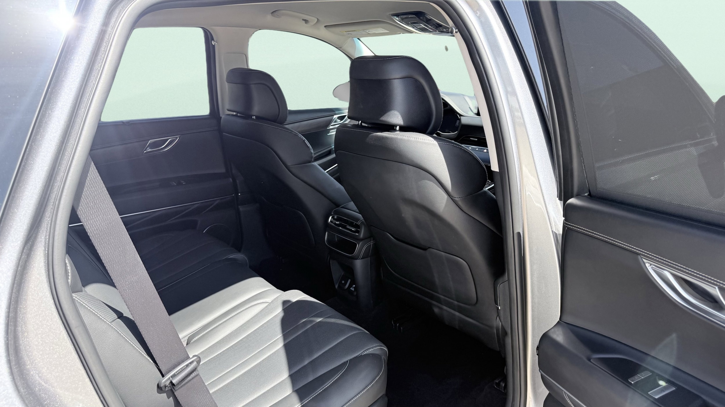 2024 GENESIS GV80 Standard - Photo 39