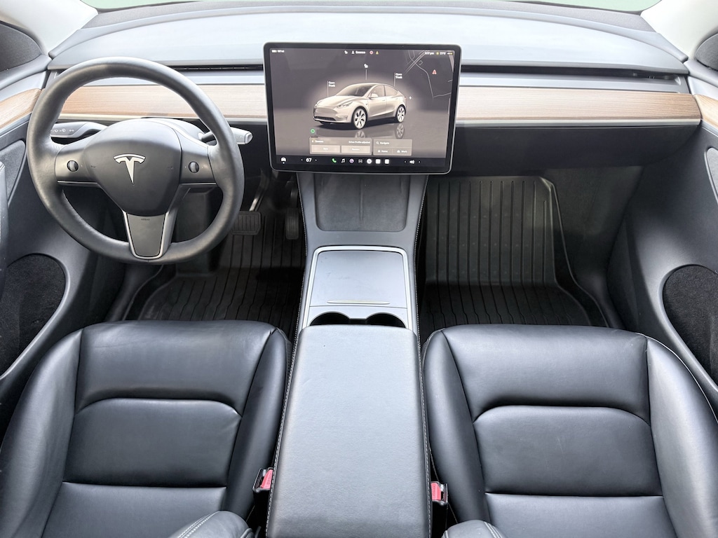 Used 2024 Tesla Model Y Long Range SUV