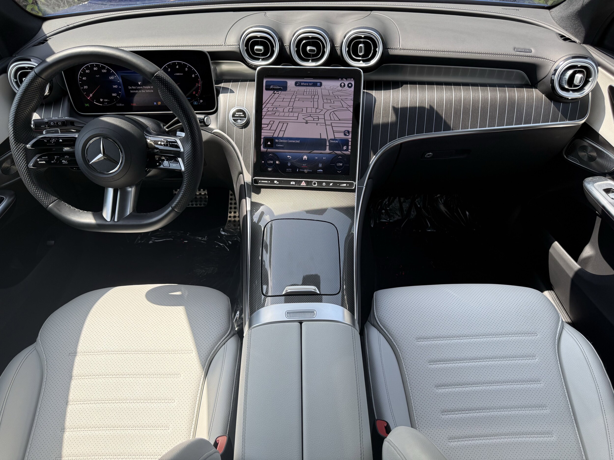 2023 Mercedes Benz GLC 300 AMG photo 2