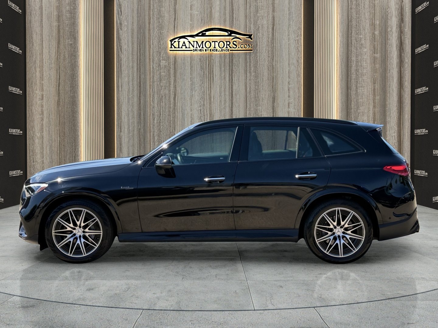 2024 Mercedes-Benz GLC AMG GLC43 - Photo 7