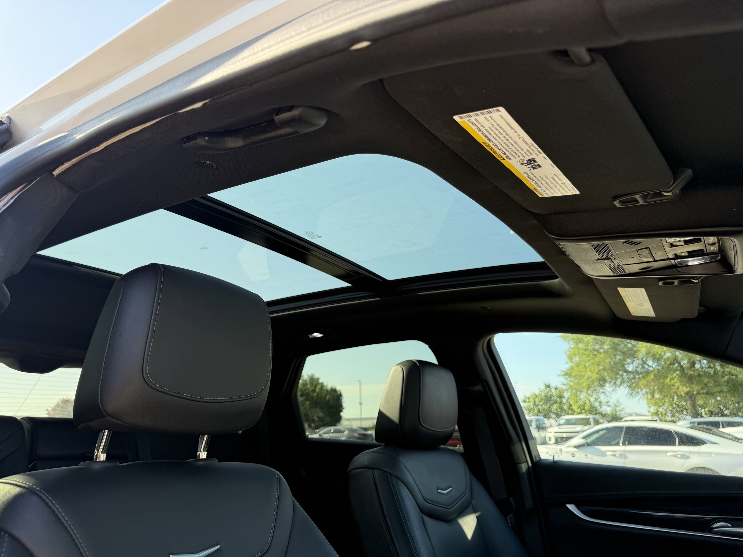 2023 Cadillac XT5 Premium Luxury photo 3