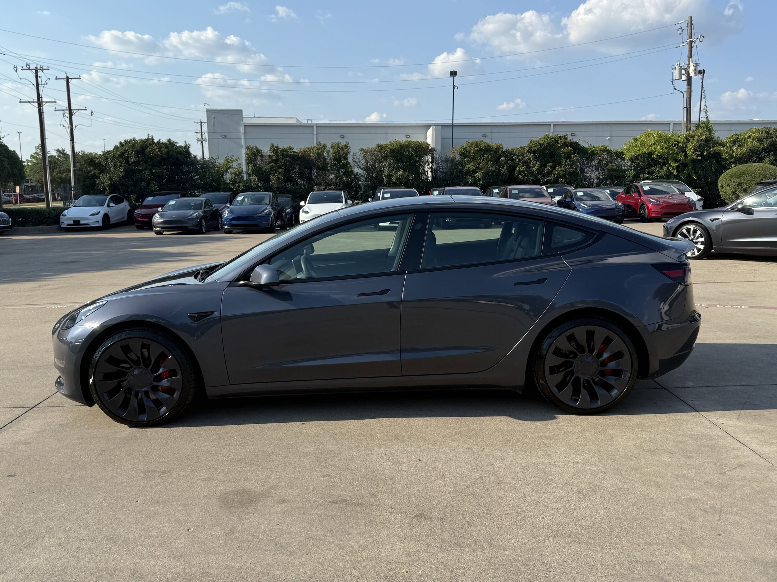 2023 Tesla Model 3 Performance photo 4