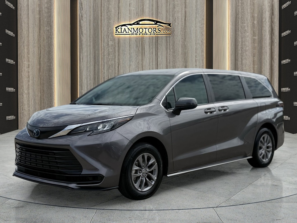 Used 2024 Toyota Sienna LE Van Passenger Van