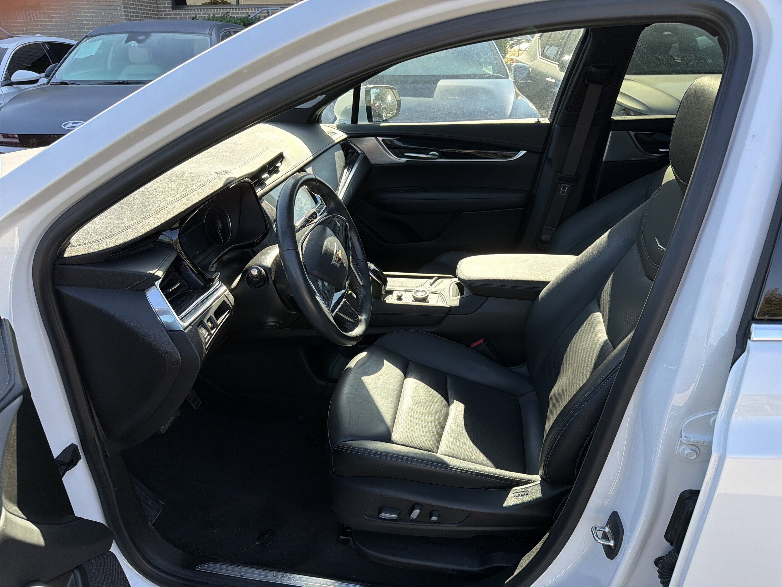 2024 Cadillac XT5 Premium Luxury photo 3