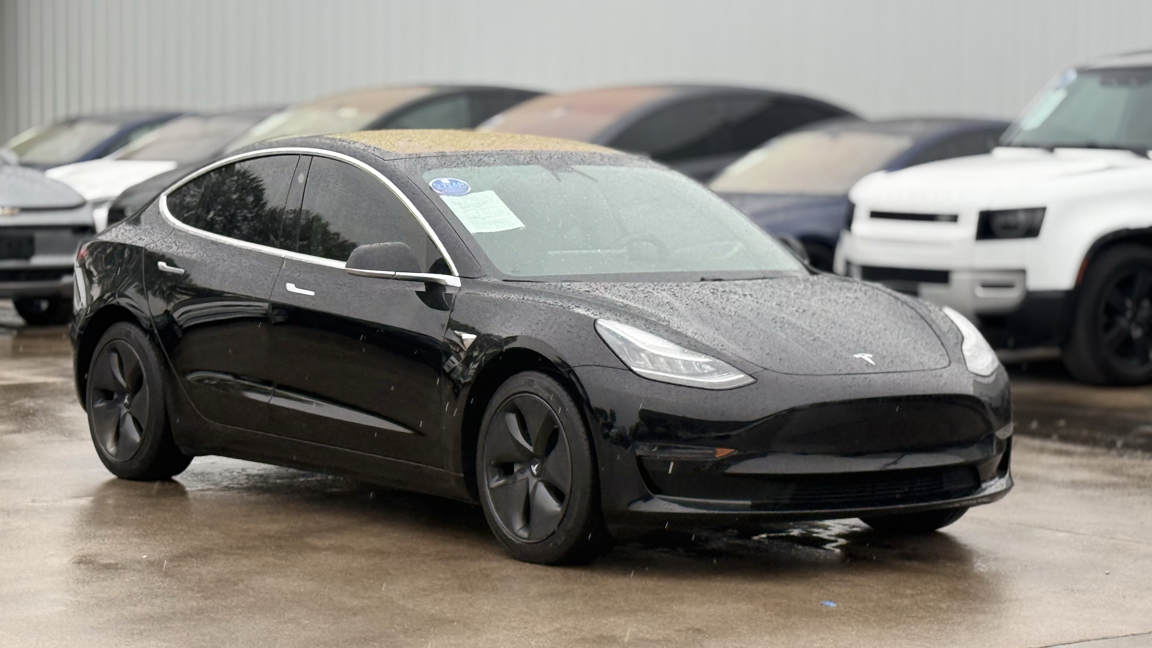  Tesla Model 3