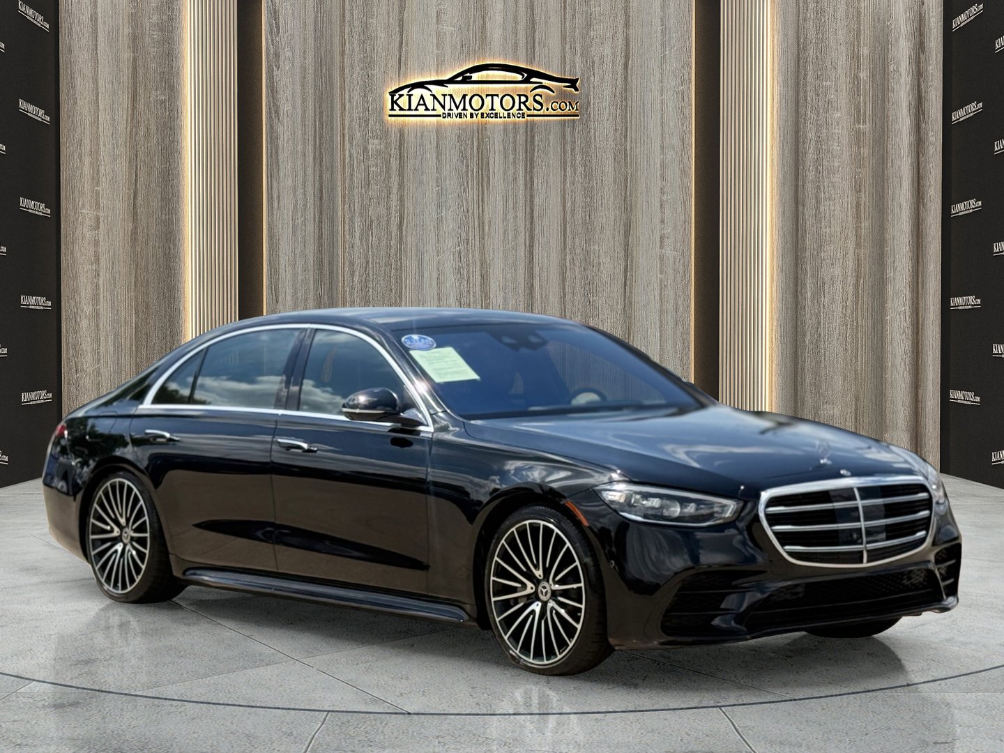 2022 Mercedes-Benz S-Class S 580 4MATIC's photo
