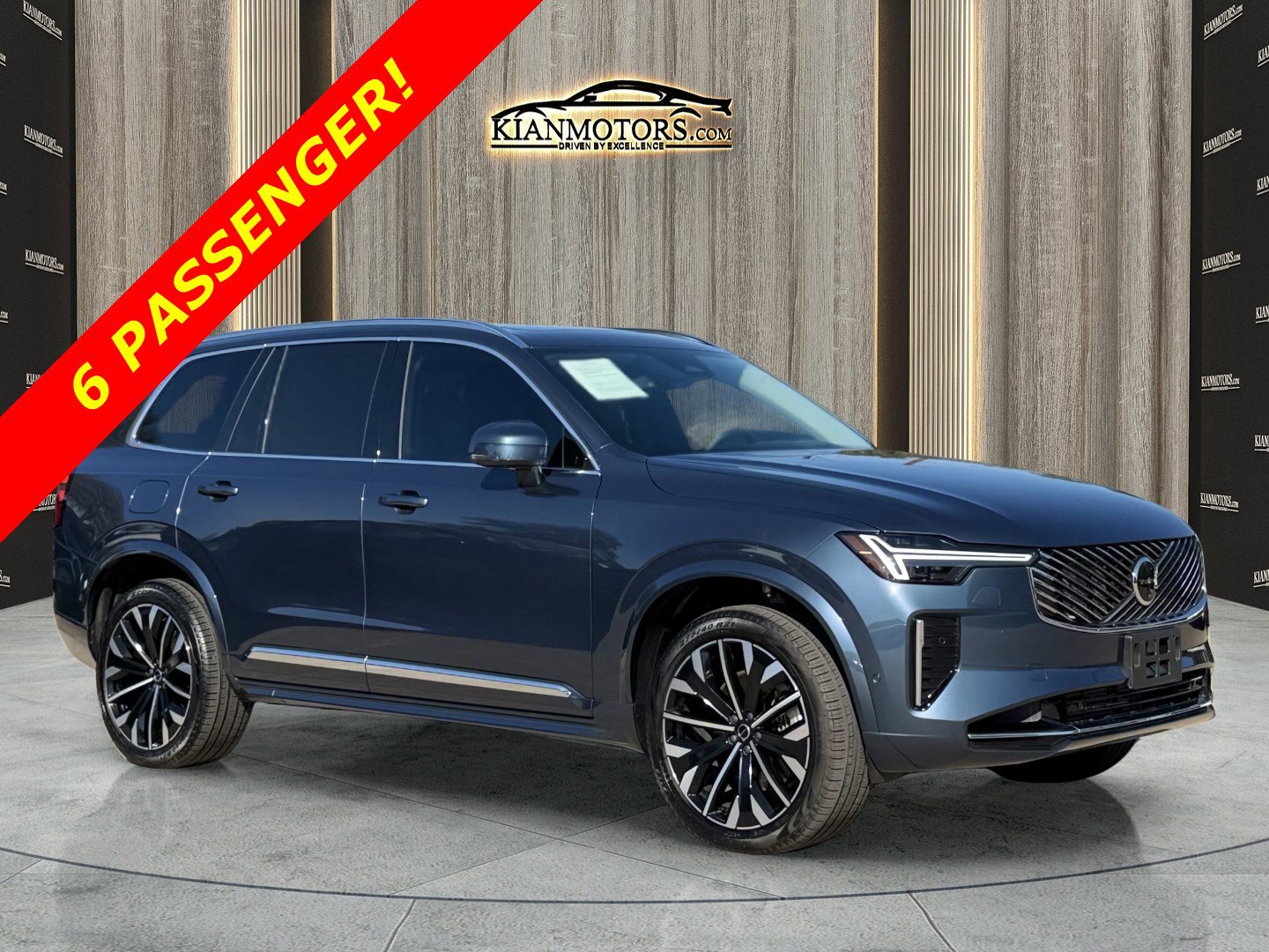 2025 Volvo XC90 Ultra's photo