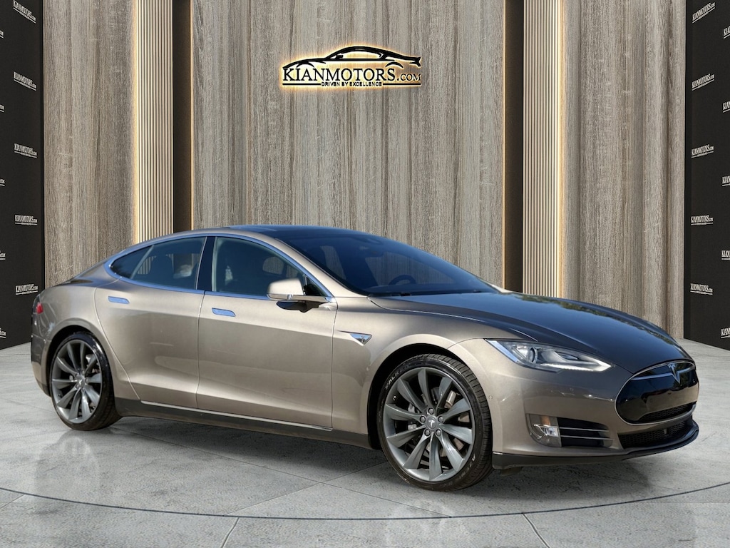Used 2015 Tesla Model S 70D Sedan