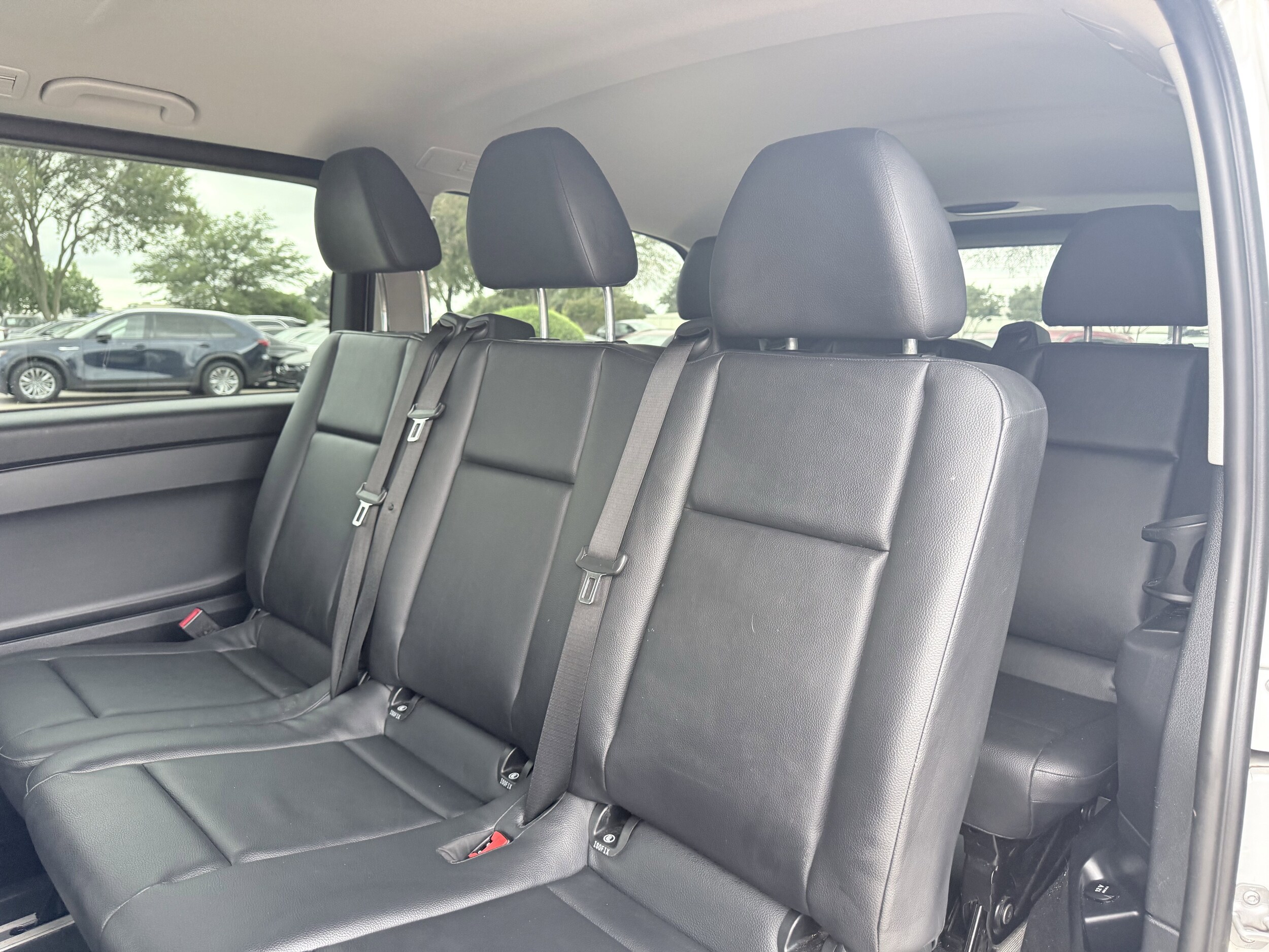 2018 Mercedes Benz Metris Van photo 4