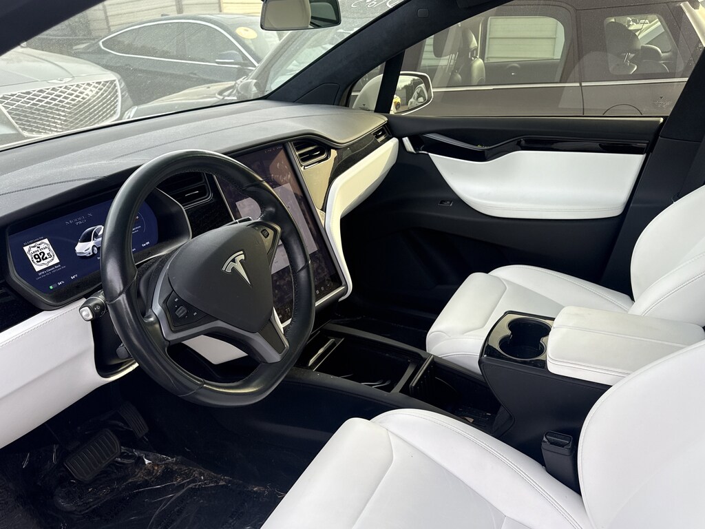 Used 2018 Tesla Model X 75D SUV