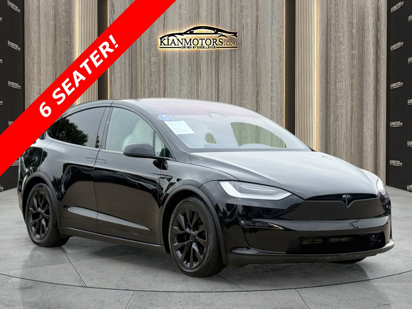 2022 Tesla Model X Plaid's photo