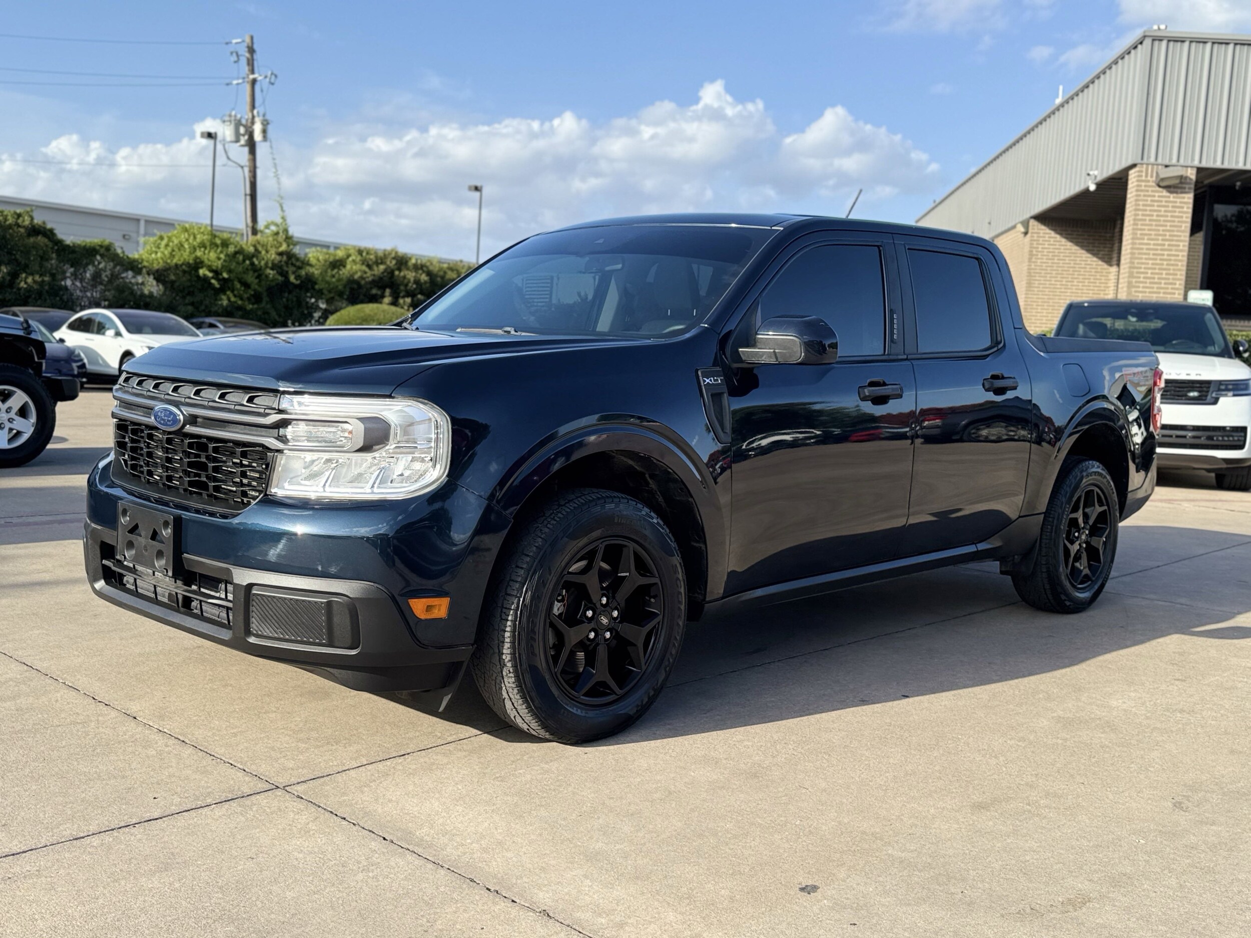 2023 Ford Maverick XLT photo 3