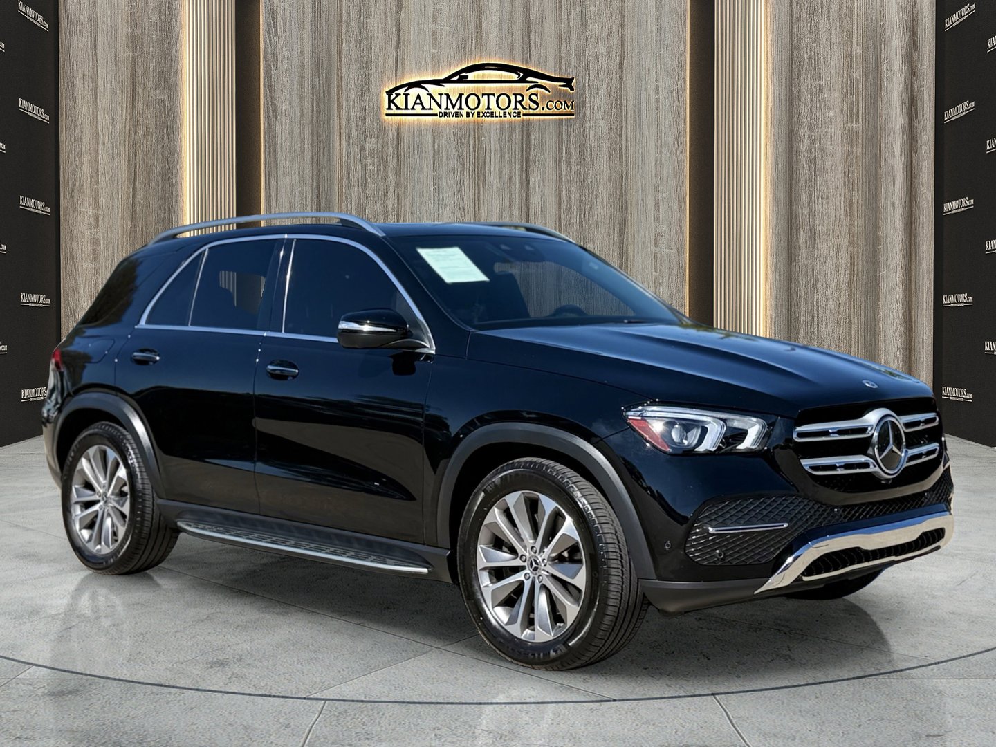 2021 Mercedes-Benz GLE GLE450's photo