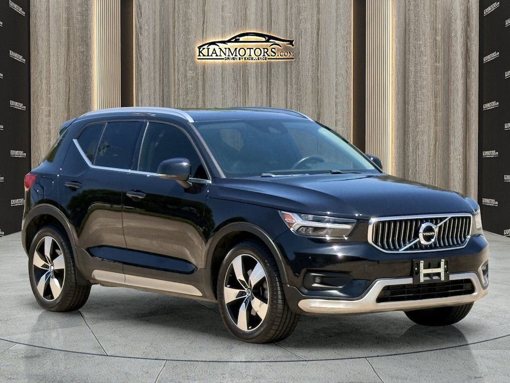 Used 2021 Volvo XC40 Inscription SUV