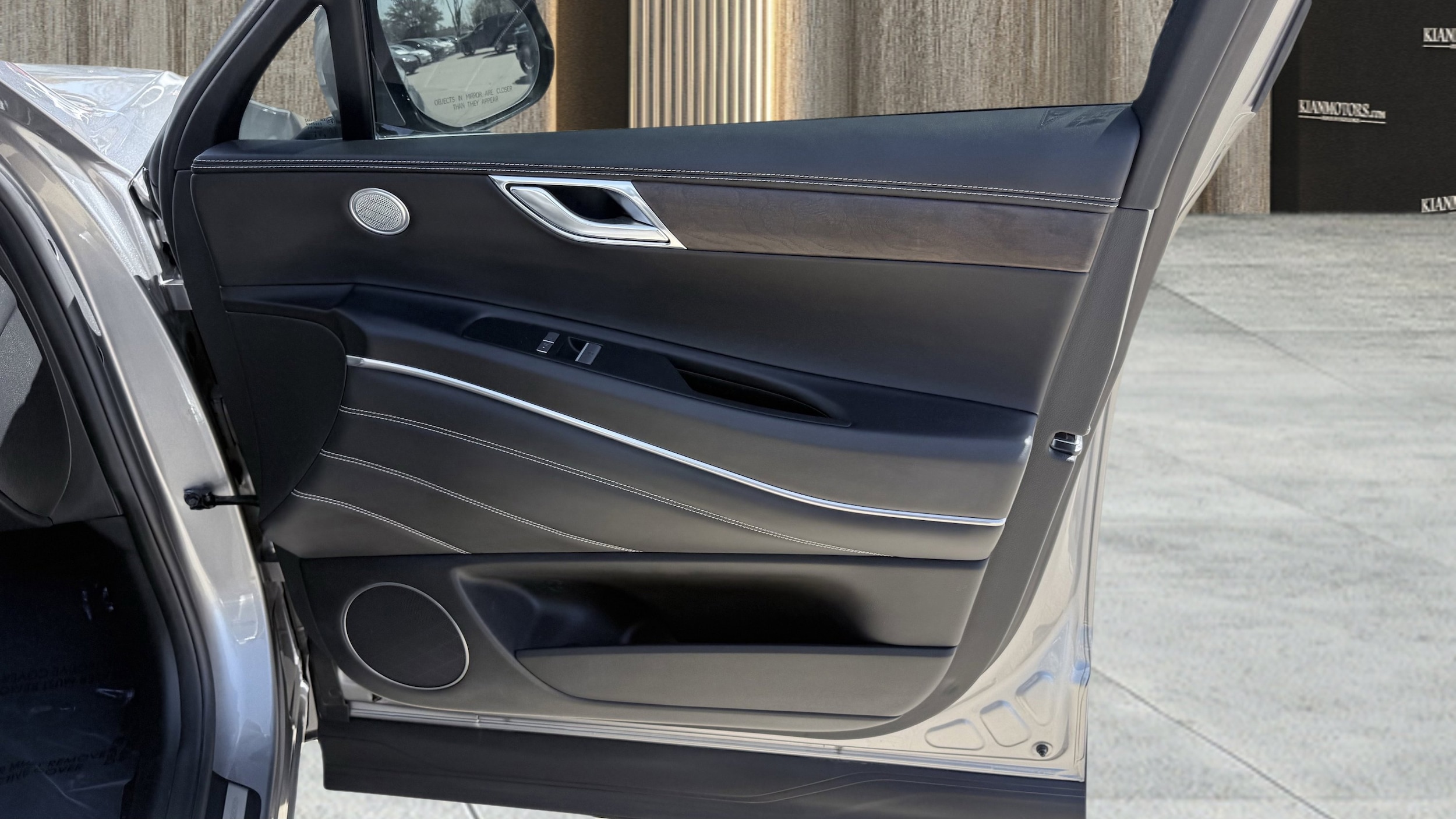 2024 GENESIS GV80 Standard - Photo 41
